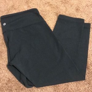 Lululemon crop leggings